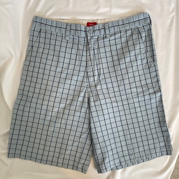 Mossimo Light Blue Plaid Flat Front Men's Blue Checkered Shorts - Picture 1 of 8